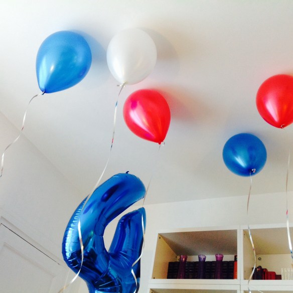 Décoration anniversaire Super-Héros by Humeur de moutard