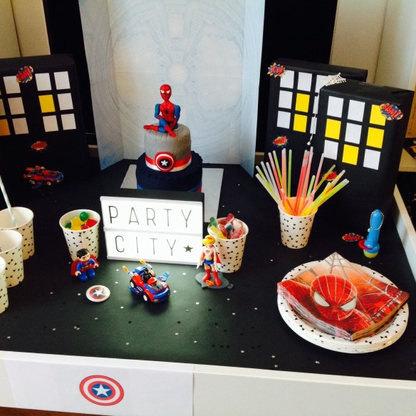 Anniversaire Super-Héros by Humeur de moutard