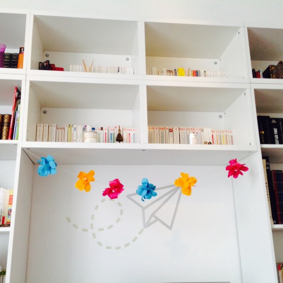 DIY guirlande de fleurs en papier by Humeur de moutard